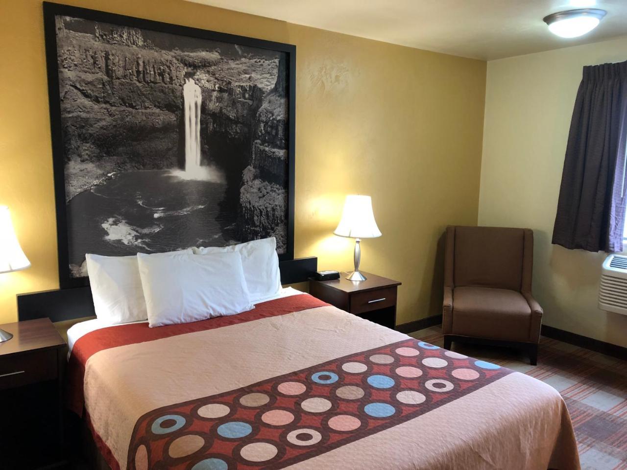 Motel Super 8 By Wyndham Kennewick Esterno foto